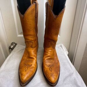 Vintage 1977 Stewart Boot Co. Handmade SOFT Leather Cowboy Boots Men's size 9 D